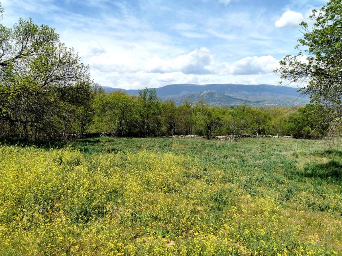 Acogedora Y Romantica Casita En La Sierra Garganta De Los Montes Luaran gambar