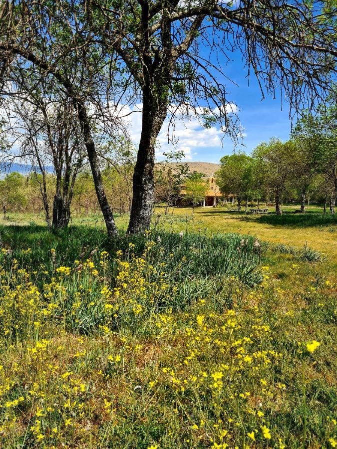 Acogedora Y Romantica Casita En La Sierra Garganta De Los Montes Luaran gambar